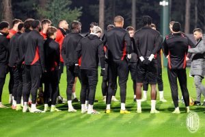 Bomba!  Pelatih Baru Milan Siap Tempur