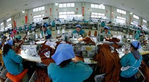 Nasib Buruh Sritex: Benarkah Ada "Tangan Setan"?
