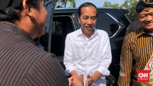 Bom! Jokowi Santai Hasto Bongkar Video Korupsi Pejabat