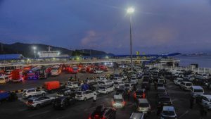Penumpang Merak Anjlok! Libur Natal 2024 Sepi?