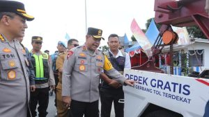 Libur Nataru: Ribuan Kendaraan Padati Sumut!