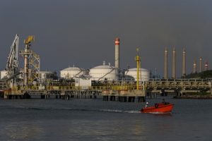 Investasi RI Tembus Rp1.261 T!  Target Terlampaui?