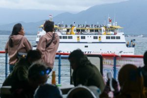 Libur Akhir Tahun, Penumpang Laut Melonjak Drastis!