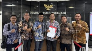 Gugatan Pilgub Jatim Ditolak? Tim Khofifah-Emil Minta Bukti!