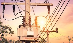 Tarif Listrik 2025 Tetap! Cek Rinciannya!