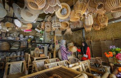 KUR BRI Tembus Rp42 Triliun! Ekonomi Rakyat Terdongkrak? 1 KUR BRI Tembus Rp42 Triliun! Ekonomi Rakyat Terdongkrak?