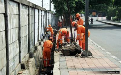 PPSU Jakarta: Gajinya Bikin Geleng-Geleng Kepala! 1 PPSU Jakarta: Gajinya Bikin Geleng-Geleng Kepala!