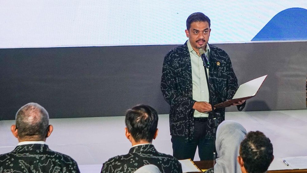 Mahasiswa Trisakti, Pahlawan Nasional? 1 Mahasiswa Trisakti, Pahlawan Nasional?