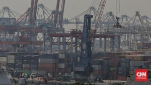 Ribuan Truk Mengular, Tanjung Priok Macet Parah!