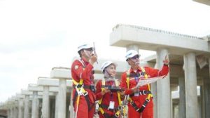 Utang WIKA Anjlok! Rahasianya?