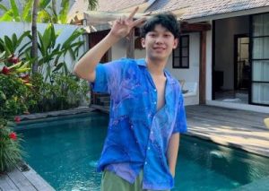 Rahasia Kekayaan YouTuber Indonesia: Puluhan Miliar Per Bulan!