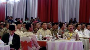 Prabowo Hormati Try Sutrisno: Kode Politik atau Tradisi Militer?