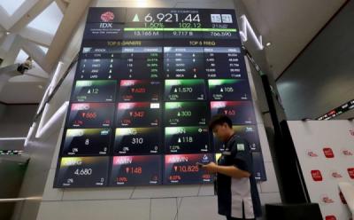 Rekor! 30 Perusahaan Berebut IPO, Aset Miliaran Rupiah Siap Mengalir!