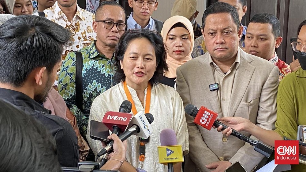 Rahasia Istri Mantan Menteri Terbongkar!