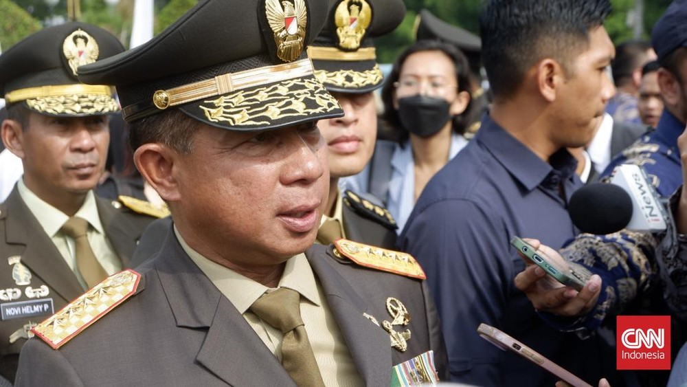 Jenderal Bintang Tiga Dicopot, Ada Apa?