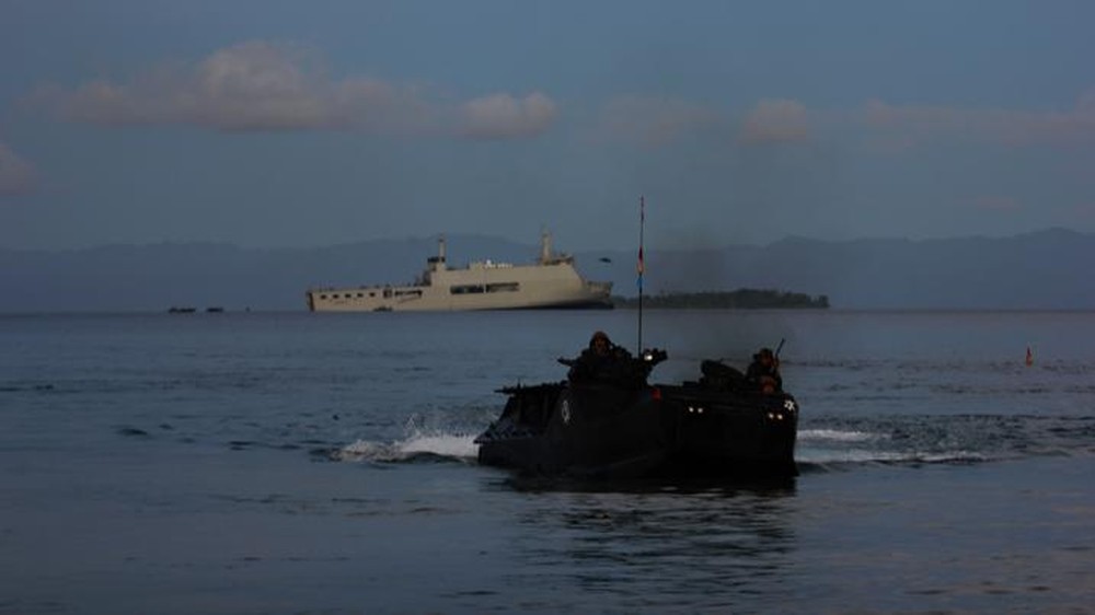 Latihan Perang di Morotai?