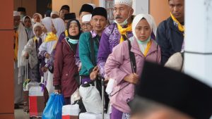 Haji Banyuwangi Pulang! Kisah Haru di Balik Penundaan Penerbangan