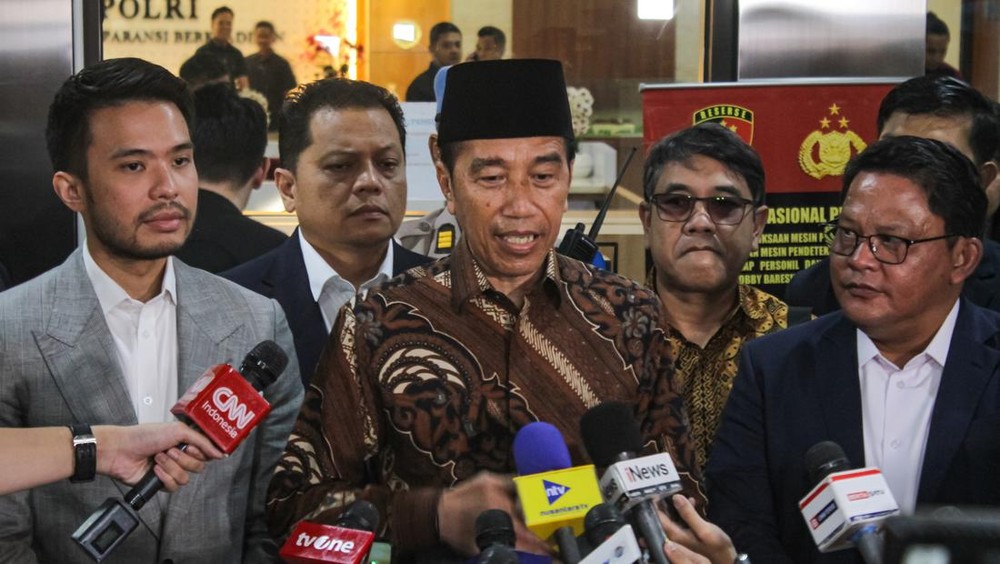 Misteri Pertemuan Gibran-Megawati: Reaksi Jokowi Mengejutkan!