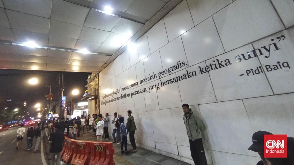 Heboh! Pelajar Bandung Abaikan Jam Malam