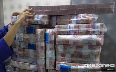 Gaji DPR Rp100 Juta?  Ini Fakta Ekonomi Hari Ini!