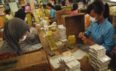 PHK Gudang Garam: 308 Karyawan Terdampak! 1 PHK Gudang Garam: 308 Karyawan Terdampak!