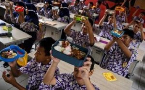 5.000 Dapur Fiktif? BGN Bongkar Rahasianya!