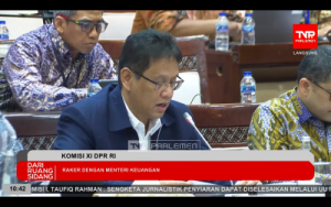 Dana Mandek? Menkeu Curiga Ada Trik Danantara ke DPR!