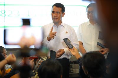 Pupuk Mahal? 190 Izin Dicabut!