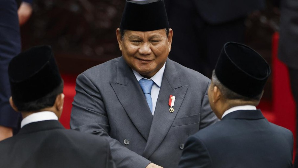 Setahun Prabowo-Gibran: Puas? Ini Sorotan Tajam Pengamat! 1 Setahun Prabowo-Gibran: Puas? Ini Sorotan Tajam Pengamat!