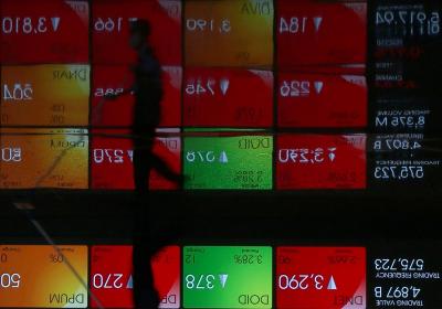 Awas! 10 Saham Ini Boncos Parah, Bikin Investor Merinding!