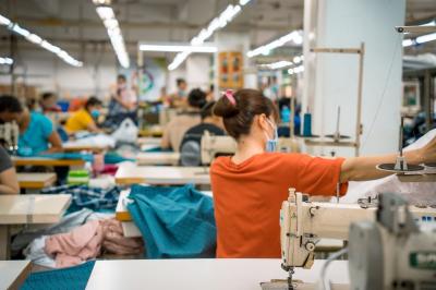 Industri Tekstil RI Bangkit? Ini Fakta Terbarunya!