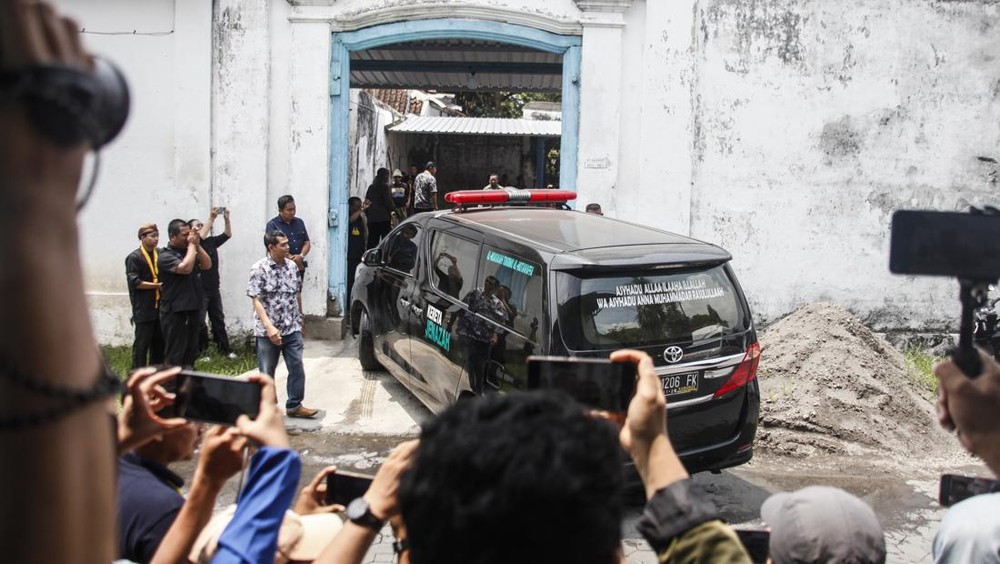 Gibran Temui Keluarga Raja, Bahas Apa? 1 Gibran Temui Keluarga Raja, Bahas Apa?