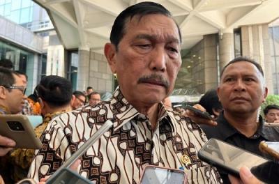 Luhut Buka Suara Soal Isu Pemilik Toba Pulp? 1 Luhut Buka Suara Soal Isu Pemilik Toba Pulp?