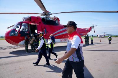 Terobos Langit! Pertamina Kirim BBM ke Pelosok Aceh Lewat Udara 1 Terobos Langit! Pertamina Kirim BBM ke Pelosok Aceh Lewat Udara