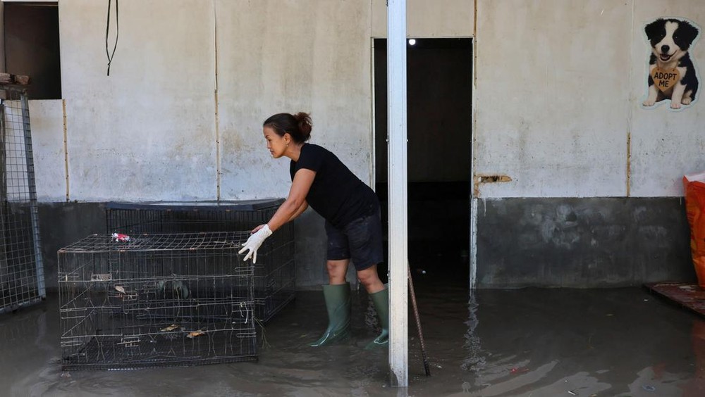 Ancaman Siklon 93S: Ini Barang Wajib di Tas Siaga Bali! 1 Ancaman Siklon 93S: Ini Barang Wajib di Tas Siaga Bali!