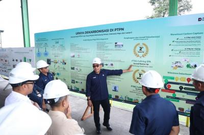 PalmCo: Pilar Kemandirian Pangan & Energi Indonesia 1 PalmCo: Pilar Kemandirian Pangan & Energi Indonesia