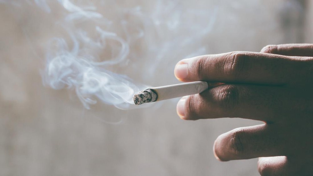 Maut di Jalan: Puntung Rokok Picu Gugatan UU Lalu Lintas!