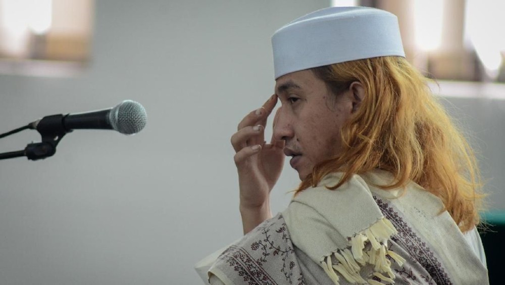 Bahar Smith Tersangka Penganiayaan? Pengacara Kaget! 1 Bahar Smith Tersangka Penganiayaan? Pengacara Kaget!