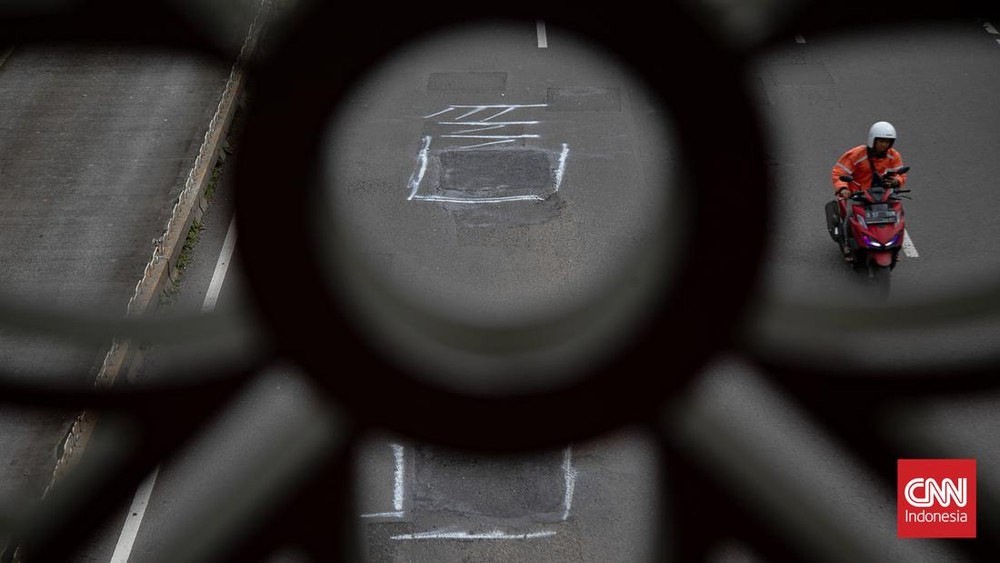 Miris! Hindari Lubang Maut, Ojek Malah Jadi Tersangka