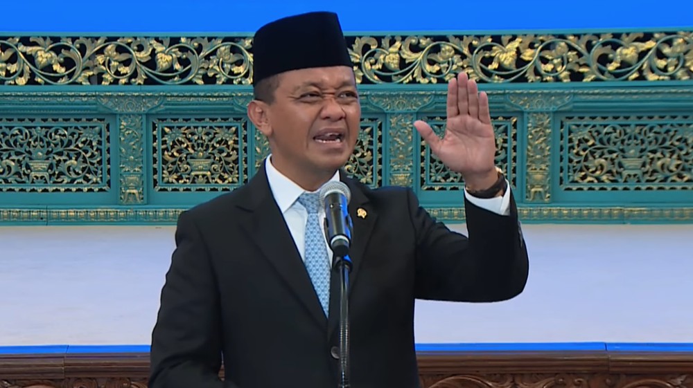 Bahlil Lahadalia: Dari Ketum Partai, Kini Bidik DPR RI! 1 Bahlil Lahadalia: Dari Ketum Partai, Kini Bidik DPR RI!