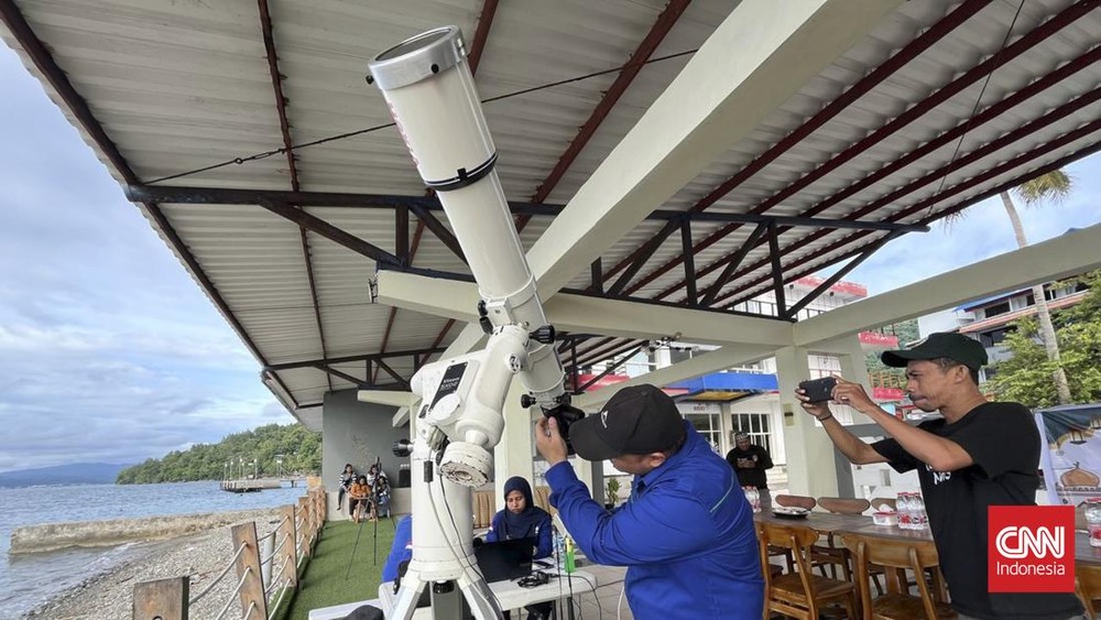 Ambon Geger! Hilal Ramadan 1447 H Tak Terlihat, Ini Alasannya! 1 Ambon Geger! Hilal Ramadan 1447 H Tak Terlihat, Ini Alasannya!