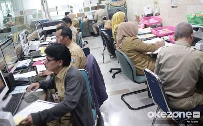 THR PNS Bikin Kantong Tebal Awal Puasa, Ini Strategi Pemerintah!