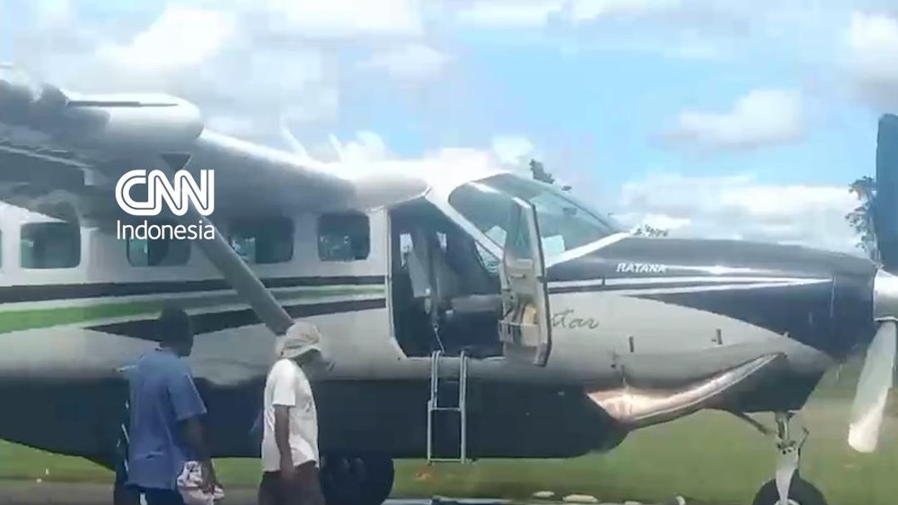 Horor di Udara Papua! Pesawat Ditembaki, 2 Pilot Gugur 1 Horor di Udara Papua! Pesawat Ditembaki, 2 Pilot Gugur