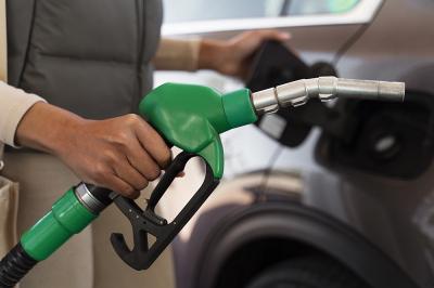 Bahlil: Hemat BBM! Mobil Cukup 50 Liter Sehari! 1 Bahlil: Hemat BBM! Mobil Cukup 50 Liter Sehari!