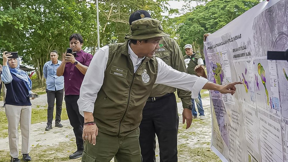 Menhut Raja Juli: Rusak Alam? Islam Melarang Keras! 1 Menhut Raja Juli: Rusak Alam? Islam Melarang Keras!