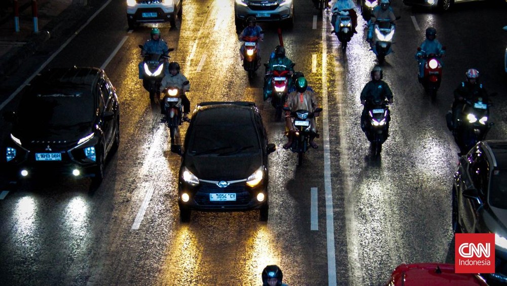 Peringatan BMKG: Jatim Dihantam Cuaca Ekstrem Hingga 2026! 1 Peringatan BMKG: Jatim Dihantam Cuaca Ekstrem Hingga 2026!