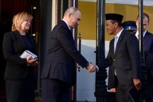 Misi Penting Bahlil di Moskow: Amankan Energi Nasional!