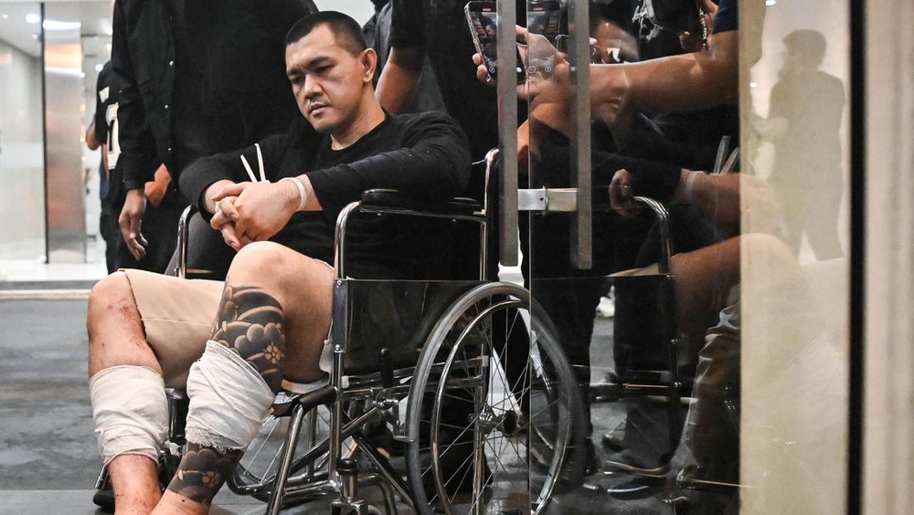 Mengejutkan! 'The Doctor' Tiba di Bareskrim dengan Kursi Roda