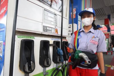 Bocoran Gaji Operator SPBU Pertamina & Shell, Cek di Sini!