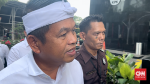 Dedi Mulyadi Jawab Tantangan Cium Lutut Wagub Kalbar!